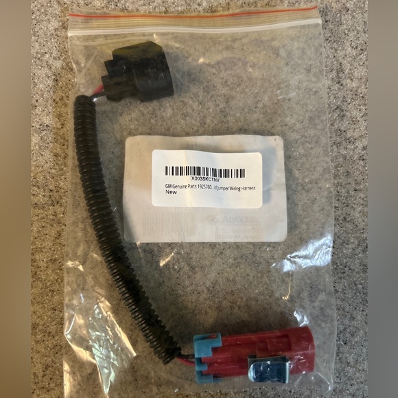 GM genuine Parts 19257603 Vapor Canister Vent Valve Solenoid Jumper Wiring Harne - Picture 2 of 2